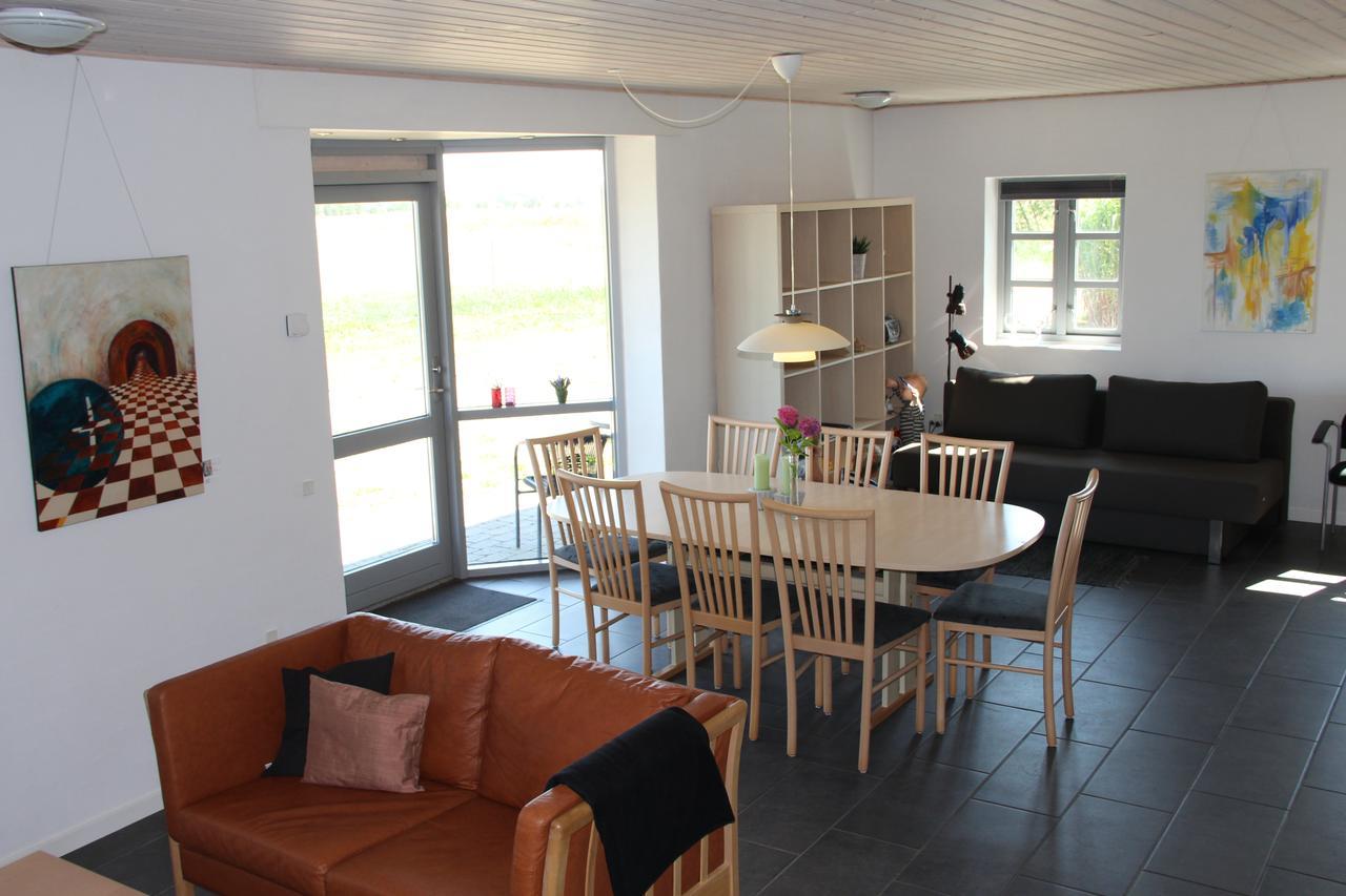 Skelgaard Ferielejlighed Apartamento Jelling Exterior foto